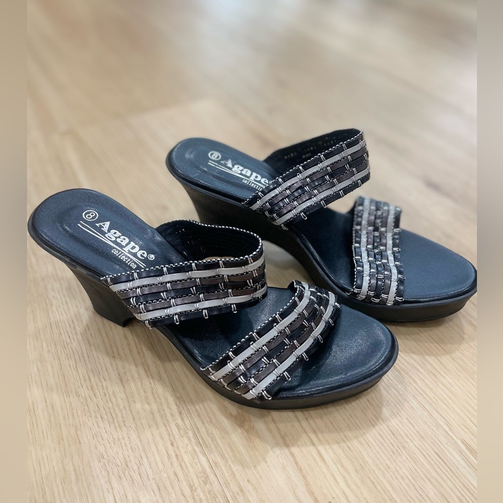 Agape Collection black and mixed metallic woven strappy open-toe sandals size 8